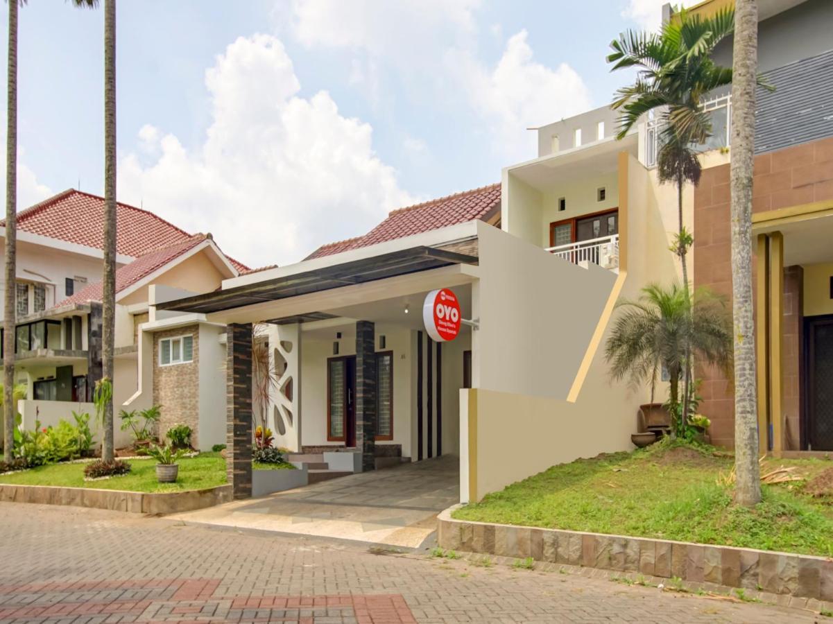 Hotel Vaccinated Staff - Oyo 90006 Griya Dieng Family 2*